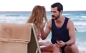 Ilythia manzanilla en bikini